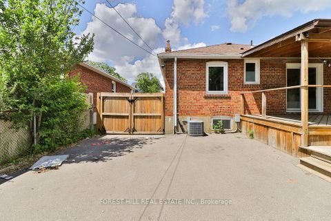 Photo 34 at 19 Silvercrest Avenue, Alderwood, Toronto