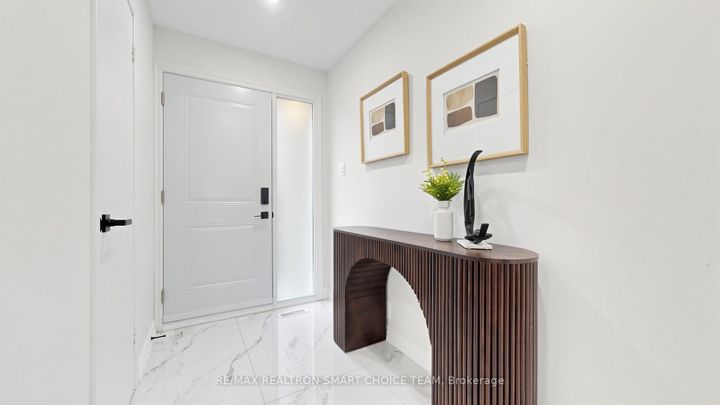 Photo 19 at 27 - 40 Dundalk Drive, Dorset Park, Toronto