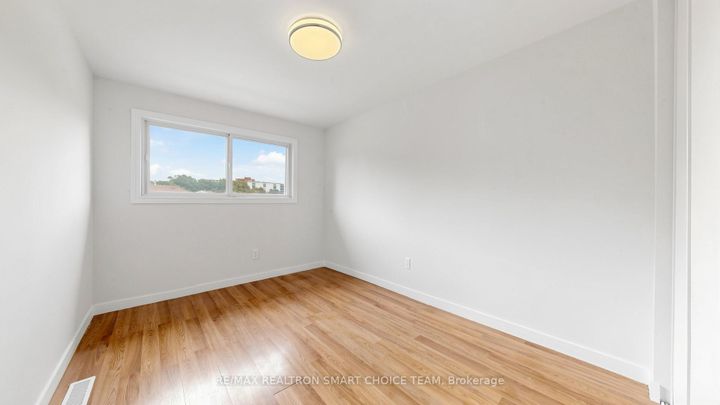 Photo 29 at 27 - 40 Dundalk Drive, Dorset Park, Toronto