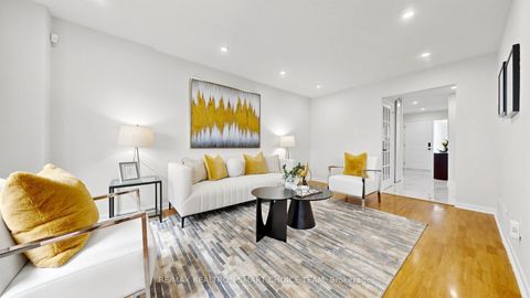 Photo 5 at 27 - 40 Dundalk Drive, Dorset Park, Toronto