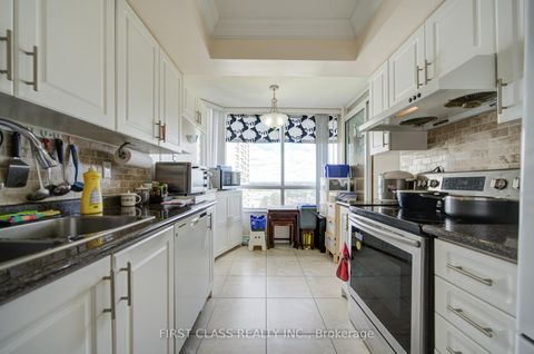 Photo 9 at 1112 - 330 Alton Towers Circle, Milliken, Toronto