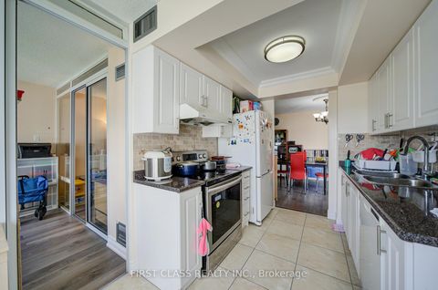 Photo 10 at 1112 - 330 Alton Towers Circle, Milliken, Toronto
