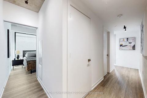 Photo 27 at 1011 - 195 McCaul Street, Chinatown, Toronto