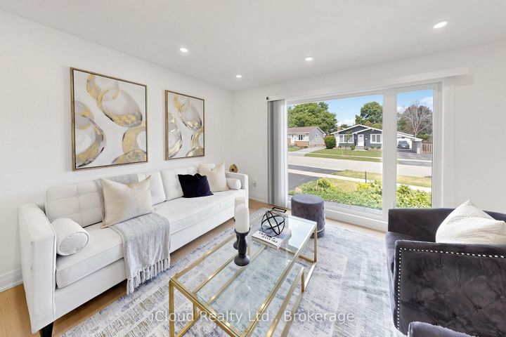 Photo 7 at 2151 Falmouth Terrace, Brant Hills, Burlington
