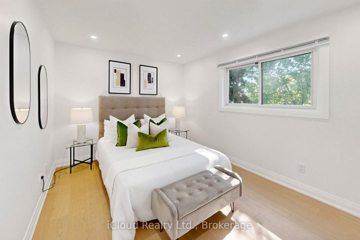 Photo 18 at 2151 Falmouth Terrace, Brant Hills, Burlington