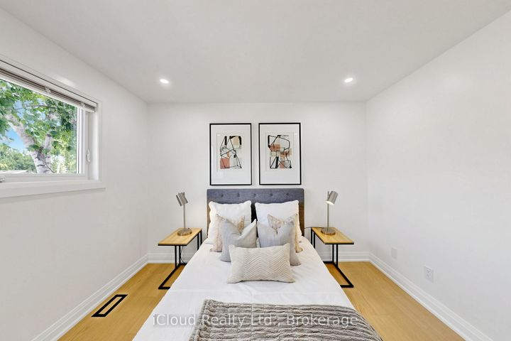 Photo 22 at 2151 Falmouth Terrace, Brant Hills, Burlington