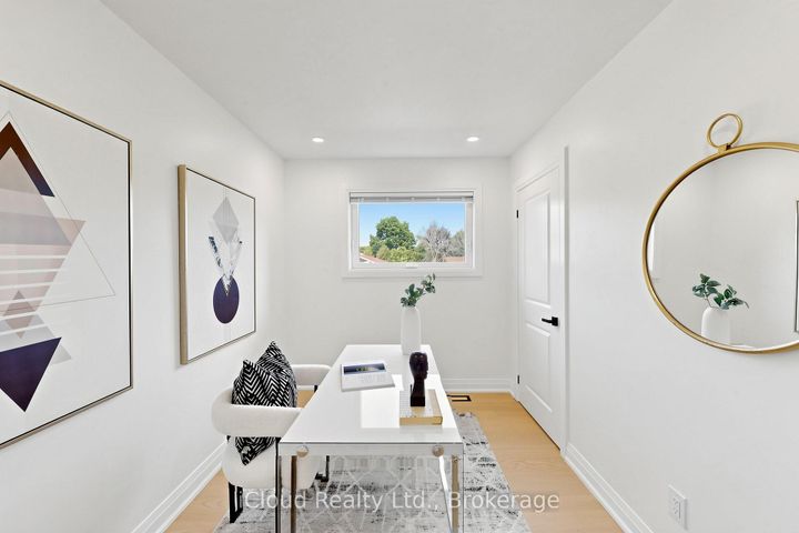 Photo 25 at 2151 Falmouth Terrace, Brant Hills, Burlington