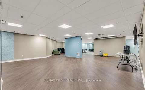 Photo 8 at 1512 - 234 Albion Road, Old Rexdale, Toronto