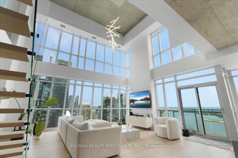 Photo 8 at PH06 - 15 Iceboat Terrace, Waterfront Communities C1, Toronto
