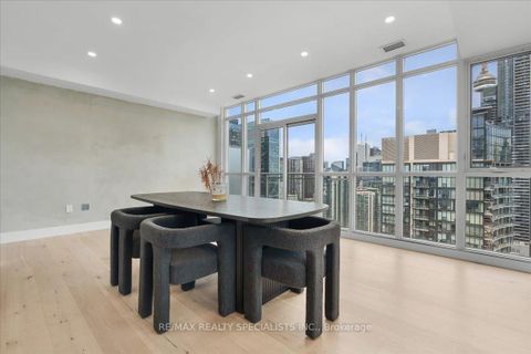 Photo 22 at PH06 - 15 Iceboat Terrace, Waterfront Communities C1, Toronto
