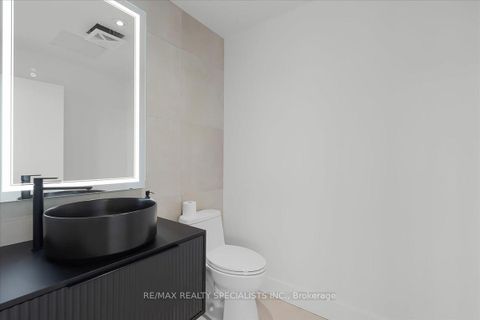 Photo 27 at PH06 - 15 Iceboat Terrace, Waterfront Communities C1, Toronto
