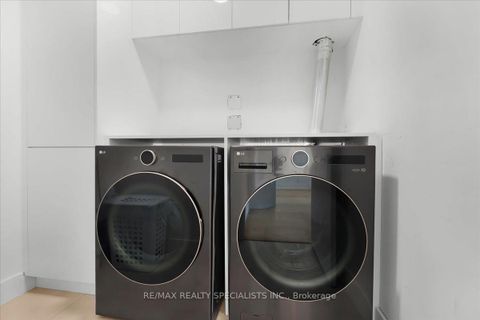 Photo 47 at PH06 - 15 Iceboat Terrace, Waterfront Communities C1, Toronto