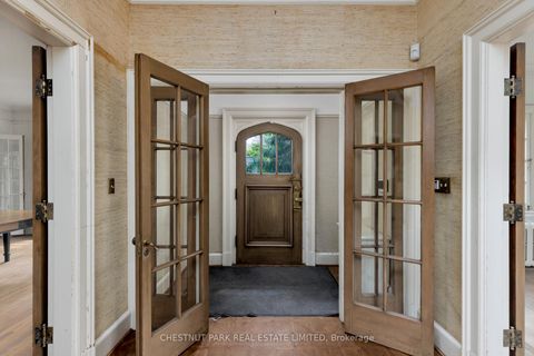 Photo 2 at 24 Castle Frank Crescent, Moore Park, Toronto
