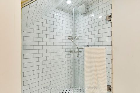 Photo 16 at 154 Mulock Avenue, Junction Area, Toronto