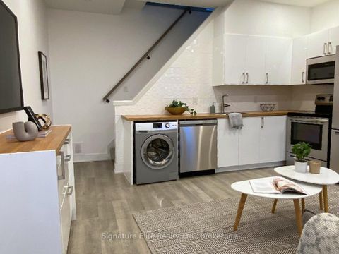 Photo 22 at 154 Mulock Avenue, Junction Area, Toronto