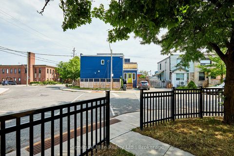 Photo 35 at 154 Mulock Avenue, Junction Area, Toronto