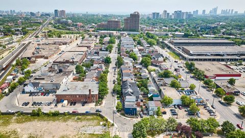 Photo 38 at 154 Mulock Avenue, Junction Area, Toronto