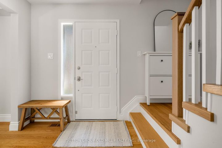 Photo 2 at 262 Chalmers Street, BR Bronte, Oakville