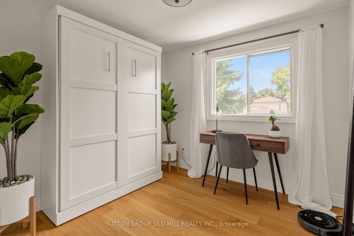 Photo 23 at 262 Chalmers Street, BR Bronte, Oakville
