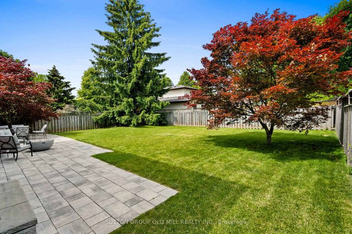 Photo 33 at 262 Chalmers Street, BR Bronte, Oakville