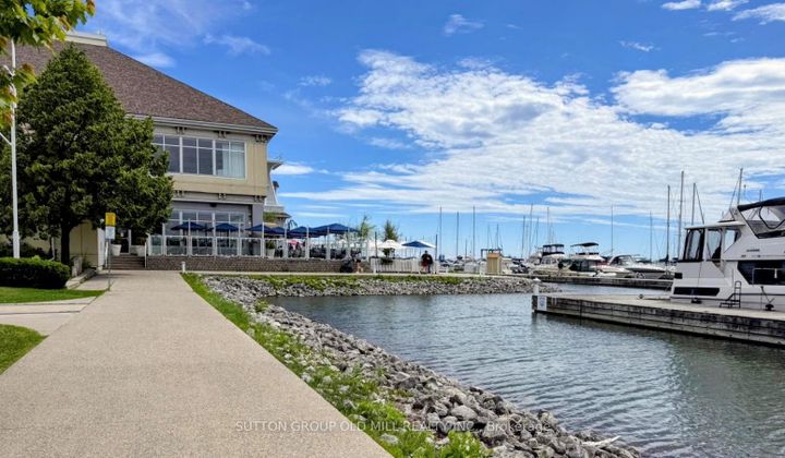 Photo 41 at 262 Chalmers Street, BR Bronte, Oakville