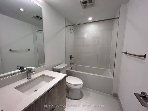 Photo 8 at 2601 - 395 Bloor Street E, North St. James Town, Toronto