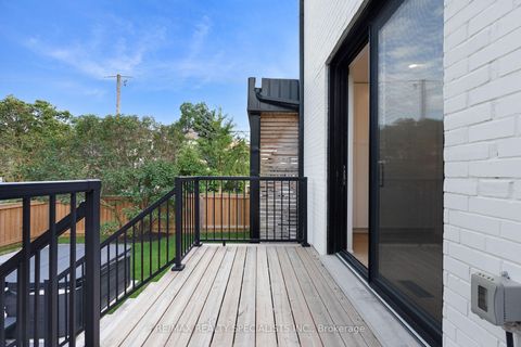 Photo 45 at 997 Mount Pleasant Road, Mount Pleasant East, Toronto