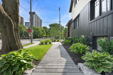 Photo 49 at 997 Mount Pleasant Road, Mount Pleasant East, Toronto