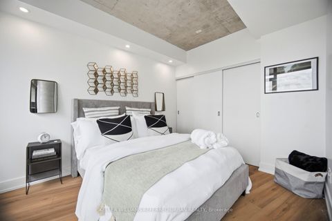 Photo 10 at 607 - 90 Trinity Street, Moss Park, Toronto