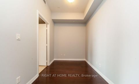Photo 13 at 1123 - 460 Adelaide Street E, Moss Park, Toronto