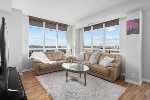 Photo 13 at 1012 - 9235 Jane Street, Maple, Vaughan