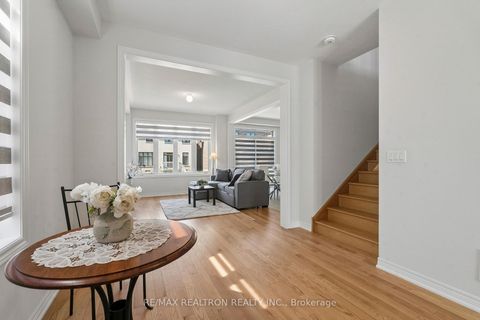 Photo 9 at 14 Sam Battaglia Cres Crescent, Sutton & Jackson's Point, Georgina