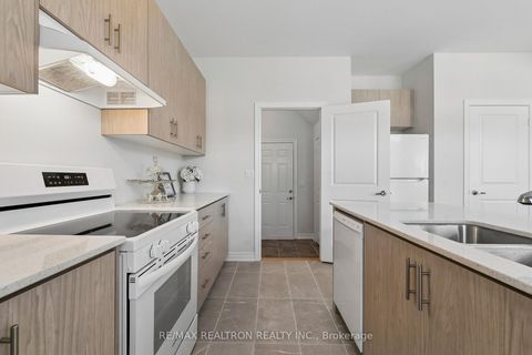 Photo 20 at 14 Sam Battaglia Cres Crescent, Sutton & Jackson's Point, Georgina