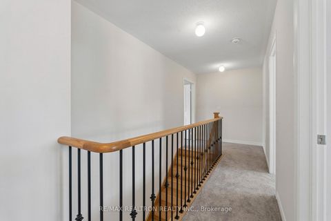 Photo 21 at 14 Sam Battaglia Cres Crescent, Sutton & Jackson's Point, Georgina