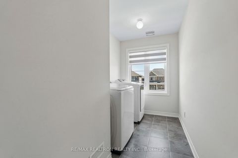 Photo 40 at 14 Sam Battaglia Cres Crescent, Sutton & Jackson's Point, Georgina