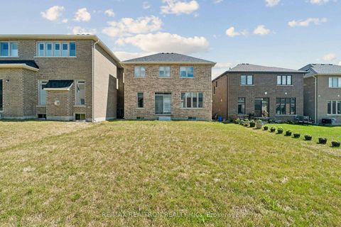 Photo 48 at 14 Sam Battaglia Cres Crescent, Sutton & Jackson's Point, Georgina