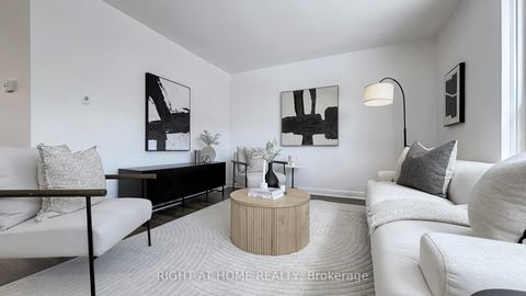 Photo 5 at 33 Sanderling Place, Don Mills, Toronto