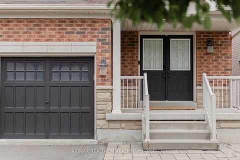 Photo 3 at 143 Shelbourne Drive, Vellore Village, Vaughan