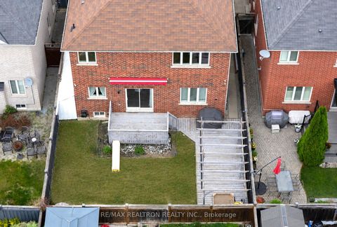 Photo 37 at 143 Shelbourne Drive, Vellore Village, Vaughan