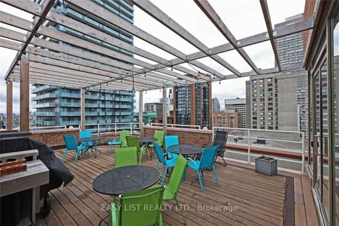 Photo 19 at 1916 - 1055 Bay Street, Bay Street Corridor, Toronto