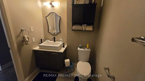 Photo 6 at 339 - 4800 Highway 7, East Woodbridge, Vaughan