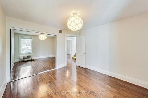 Photo 15 at 46 Alberta Avenue, Wychwood, Toronto