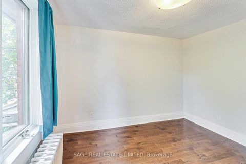 Photo 17 at 46 Alberta Avenue, Wychwood, Toronto