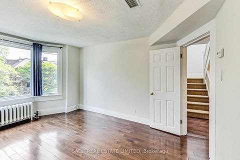 Photo 20 at 46 Alberta Avenue, Wychwood, Toronto