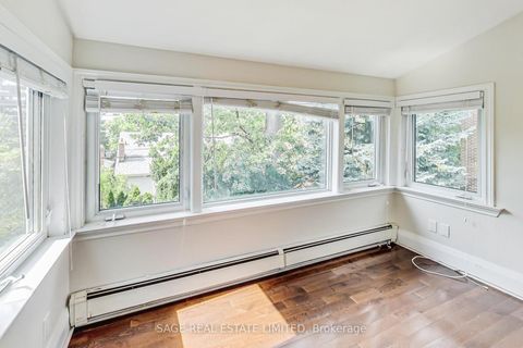 Photo 22 at 46 Alberta Avenue, Wychwood, Toronto