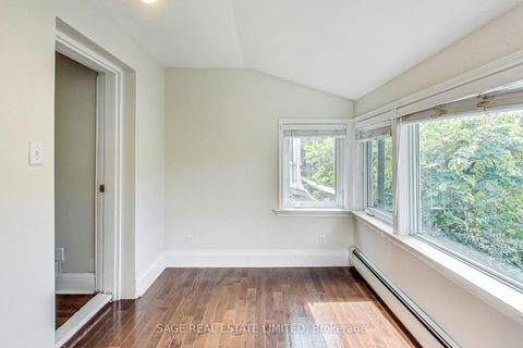 Photo 24 at 46 Alberta Avenue, Wychwood, Toronto
