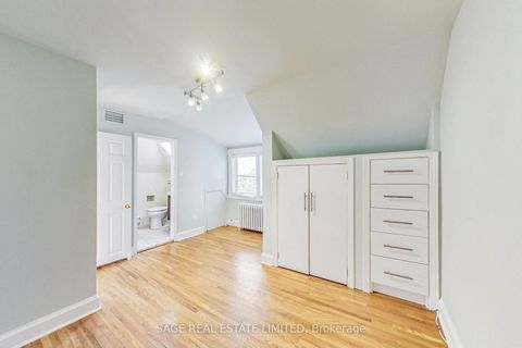 Photo 27 at 46 Alberta Avenue, Wychwood, Toronto