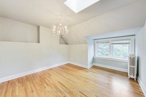 Photo 31 at 46 Alberta Avenue, Wychwood, Toronto