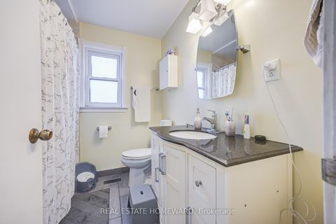 Photo 6 at 170 Wheeler Avenue, The Beaches, Toronto