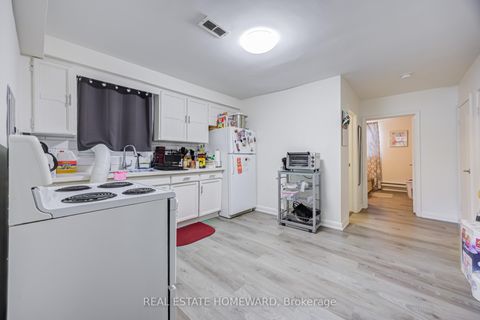 Photo 17 at 170 Wheeler Avenue, The Beaches, Toronto